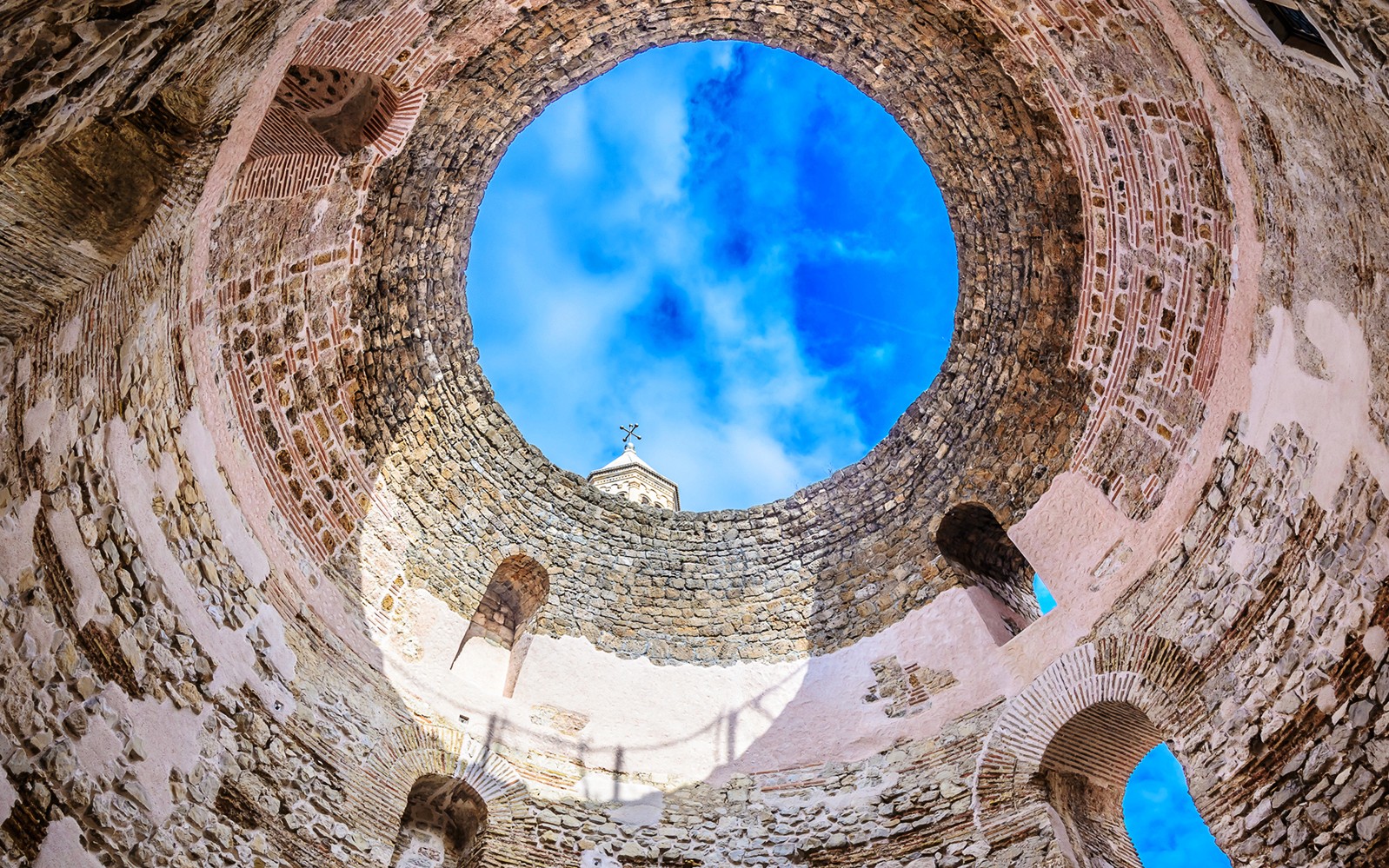 Split: Game of Thrones Tour with Diocletian's Cellar