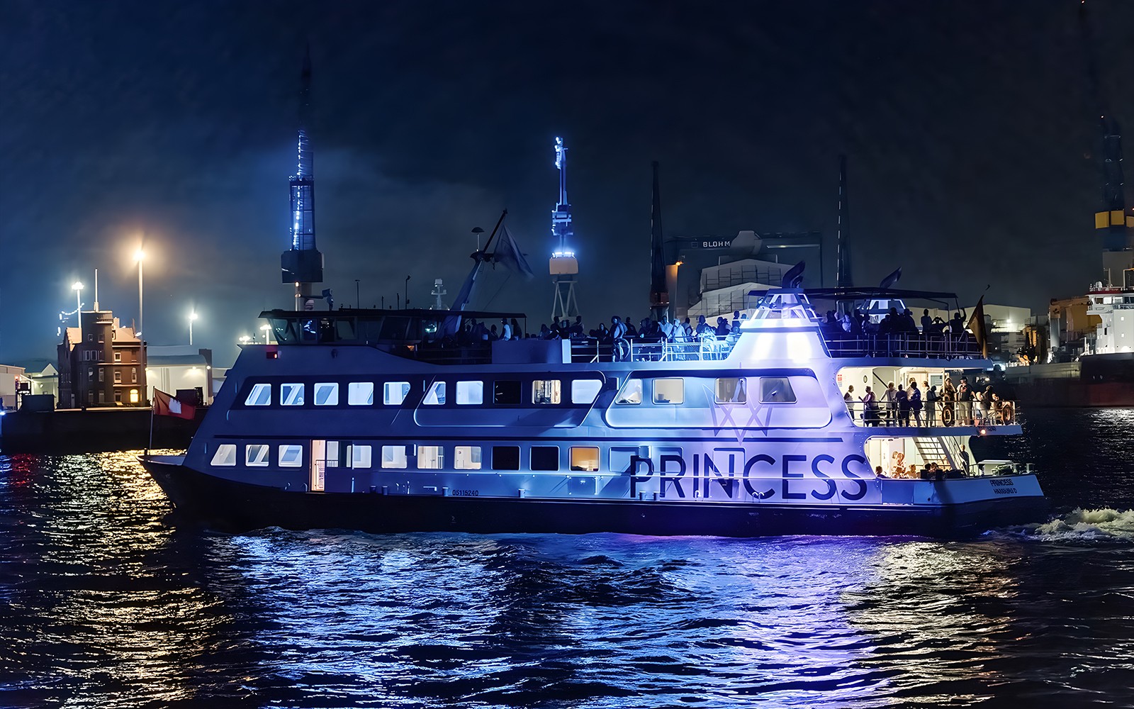 Hamburg Evening Lights Speicherstadt & Harbor Cruise