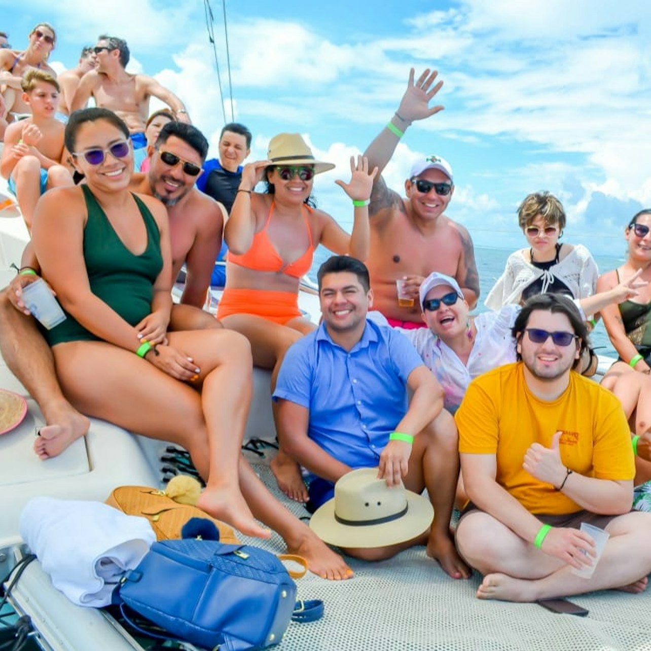 Isla Mujeres: Premium Catamaran Tour from Cancún