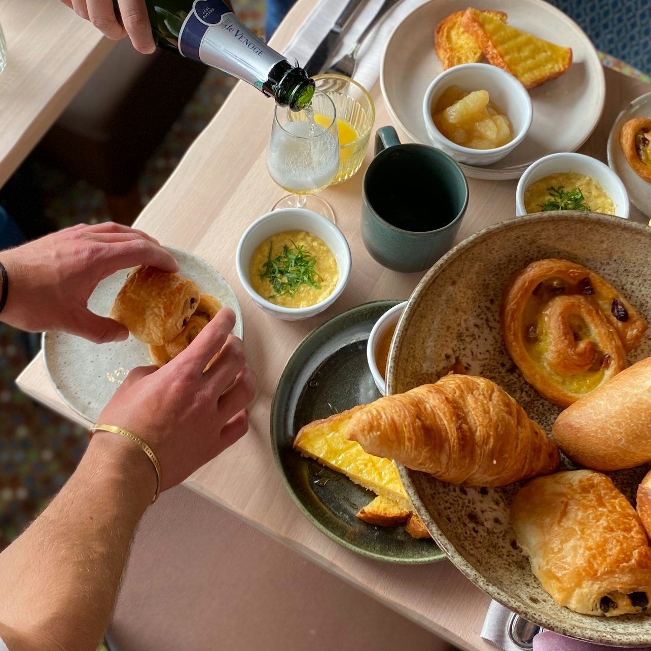 Seine River: Brunch Cruise by Le Capitaine Fracasse — gallery 3