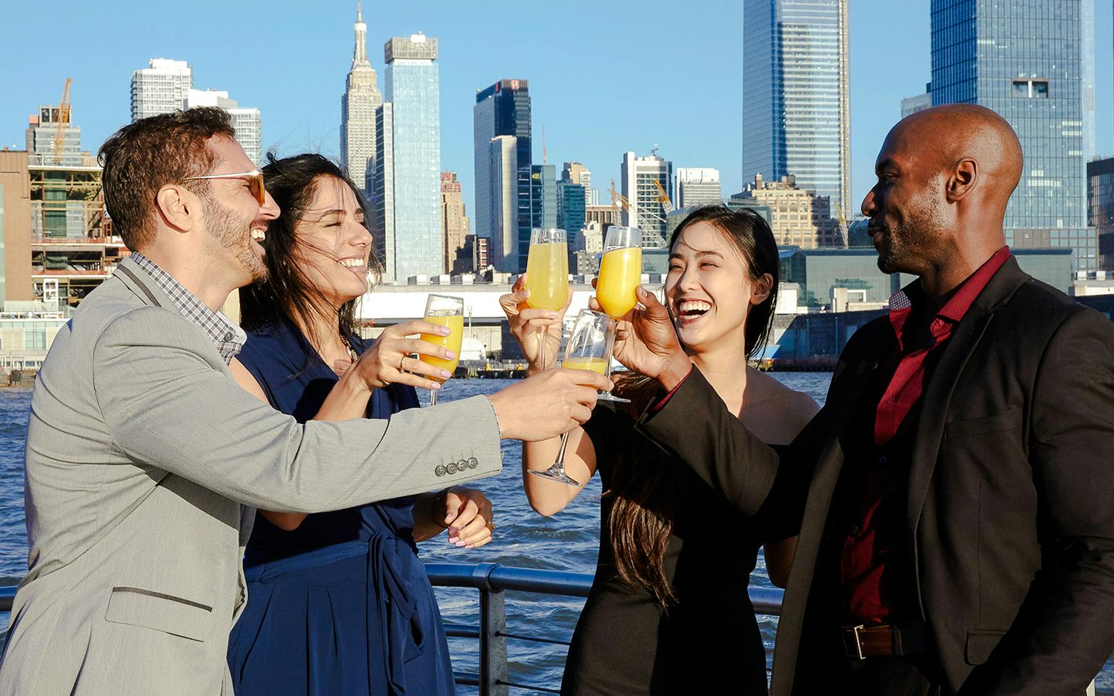 New York Dining Cruise visitor view at Chelsea Piers Pier 61