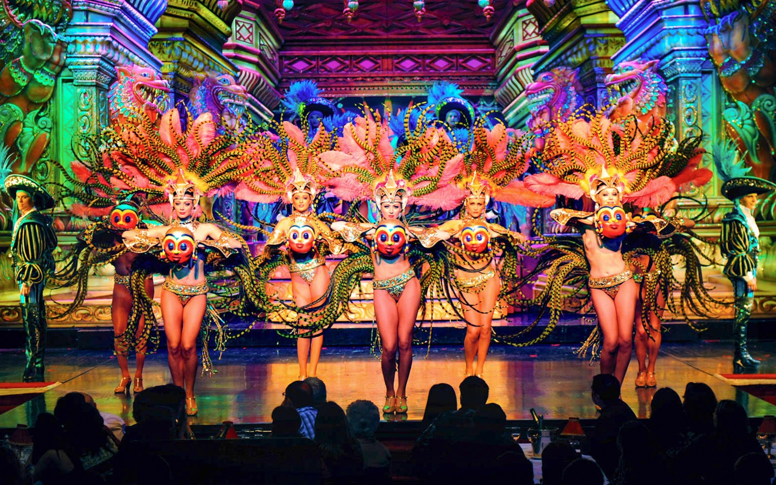 Moulin Rouge Show with Dinner