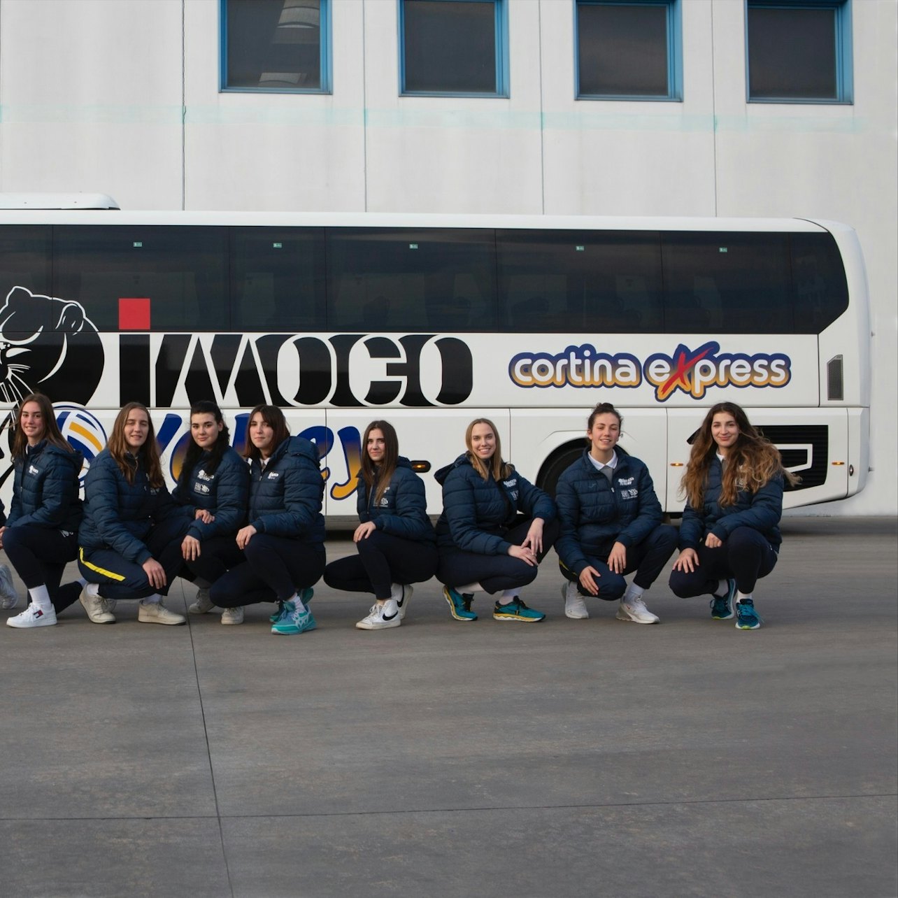 Venice: Bus Transfer from Marco Polo Airport to San Vito Di Cadore — gallery 1