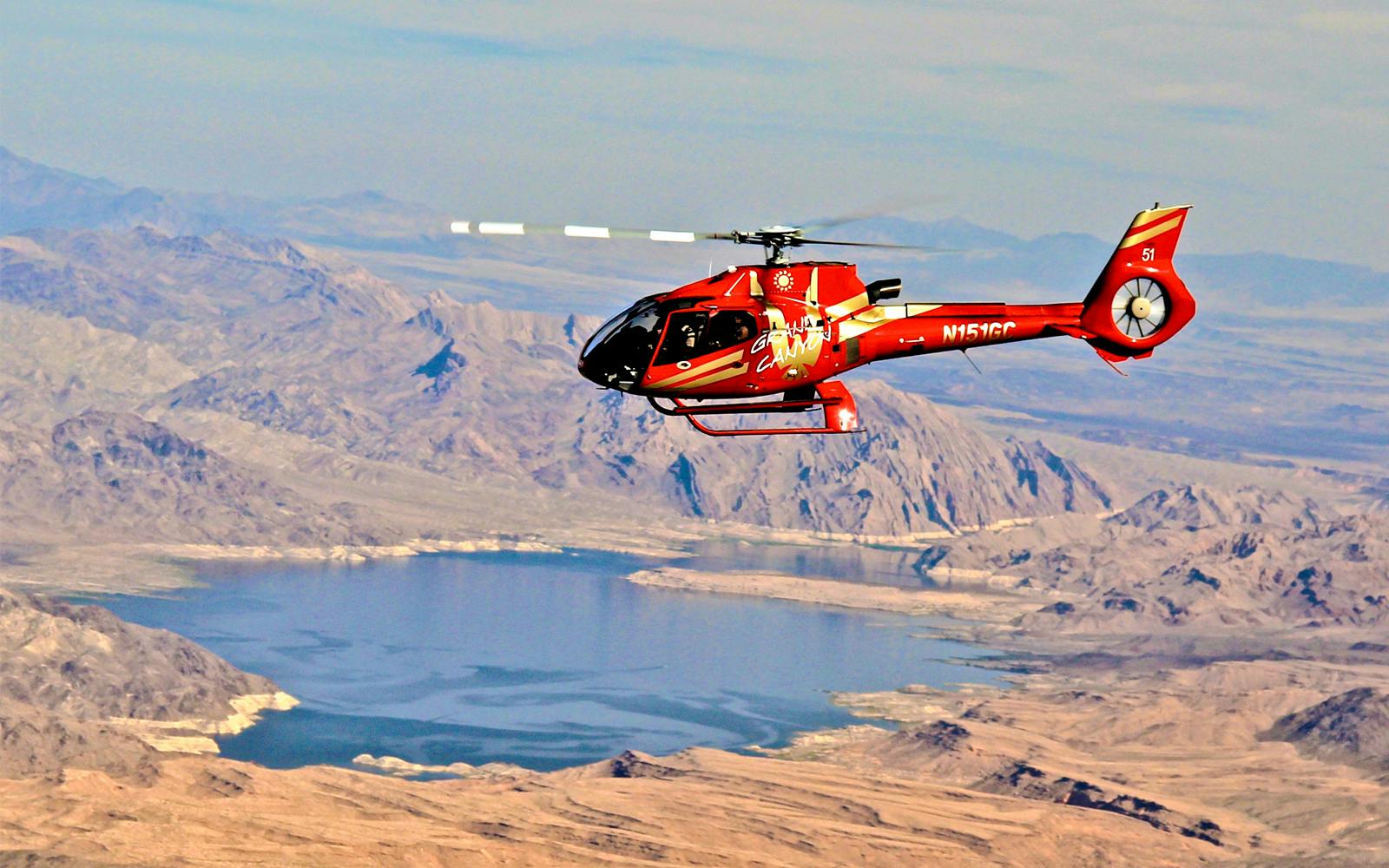 Las Vegas Strip & Hoover Dam Helicopter Tour — gallery view 5