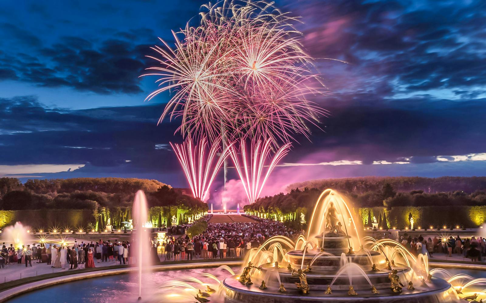 Versailles Night Fountains Show from Paris