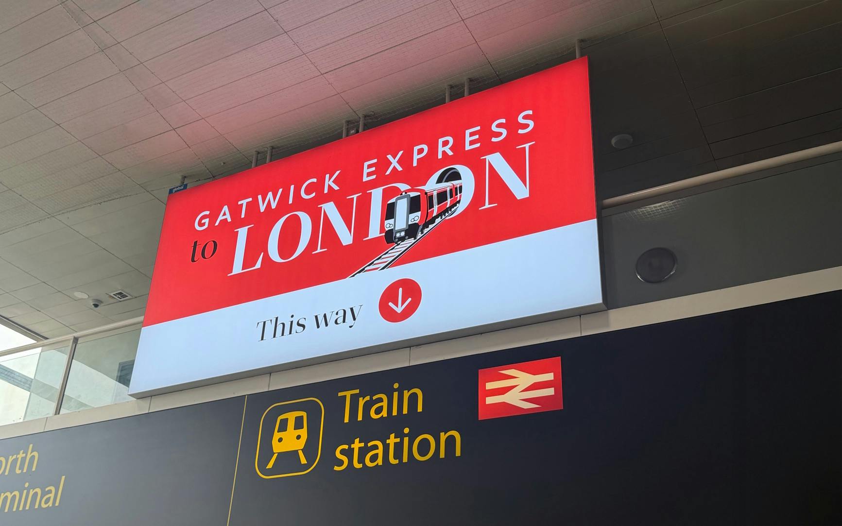 National Rail: One-way/Anytime Round-trip TrainTransfers Between Gatwick Airport & London Victoria Station visitor view