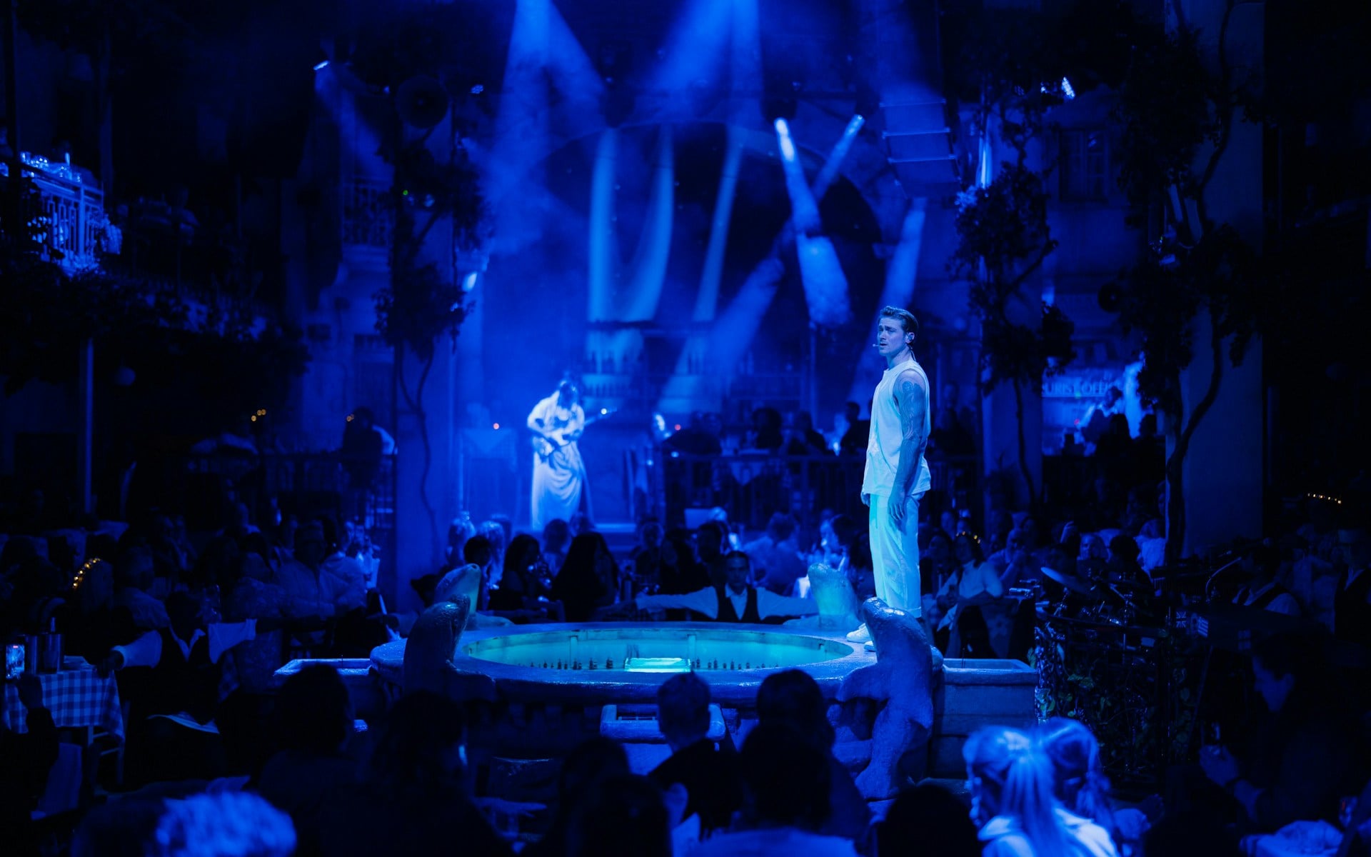 Mamma Mia! The Party — photo 18