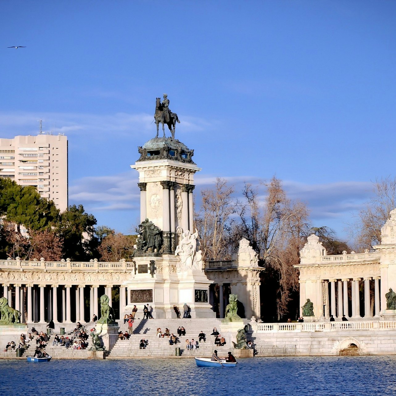 Retiro Park Madrid: 2.5-Hr Guided Tour with Tapas Tasting — gallery 3