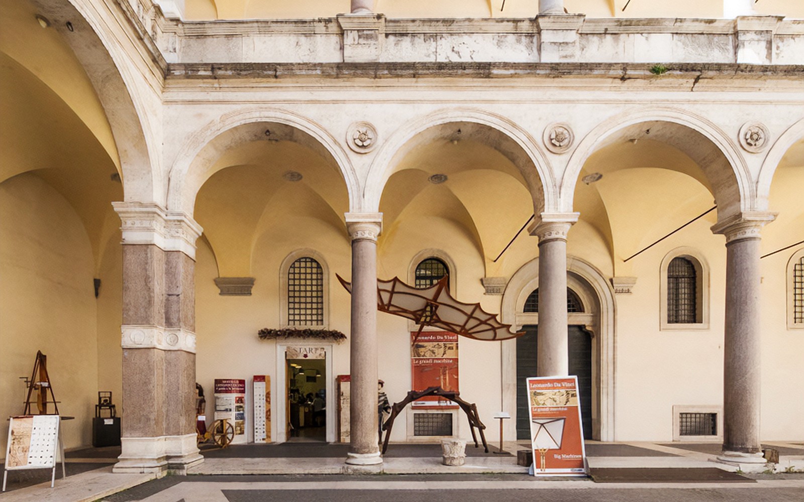 Rome Treasure Hunt Game with Leonardo da Vinci