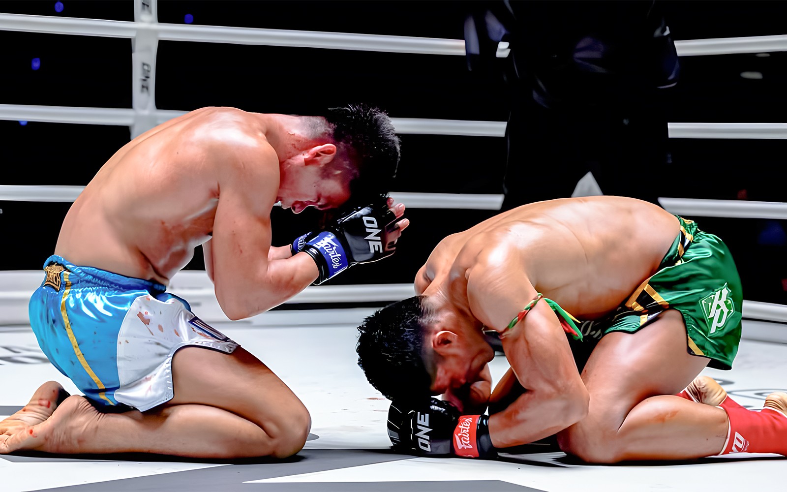 One Lumpinee Muay Thai One Championship Ticket Friday Night