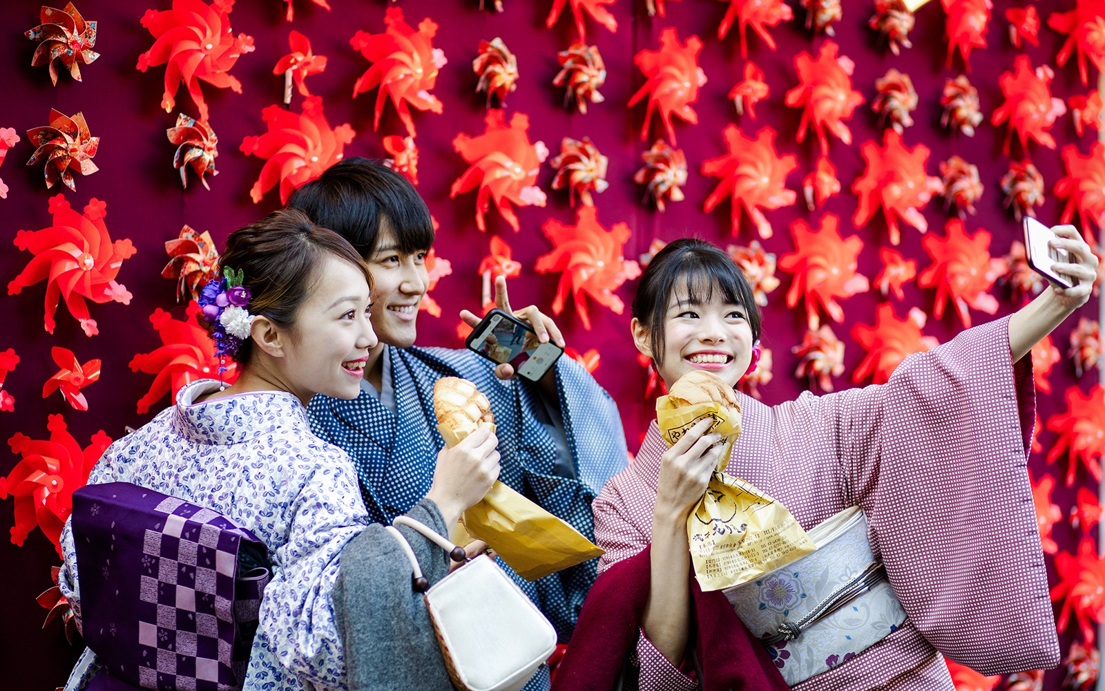 Kimono & Yukata Rental Near Kyoto Station with Optional Hair Styling 
