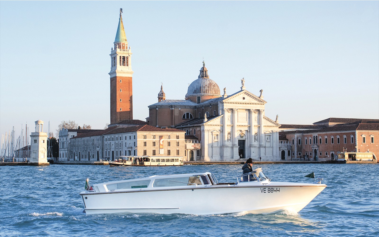 Private Water Taxi Transfers: Venice Marco Polo Airport to/from Venice City