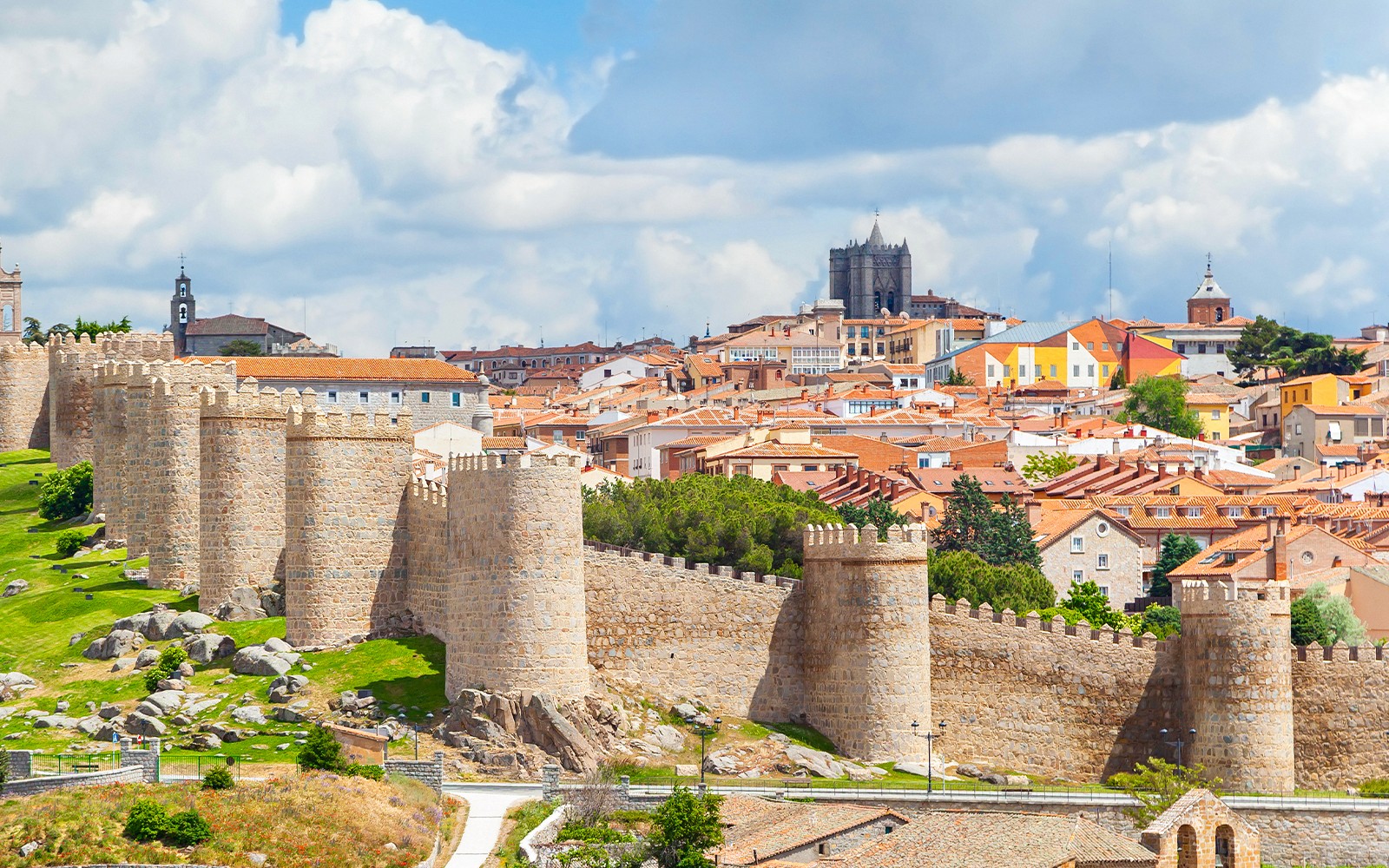 From Madrid: Ávila & Salamanca Full Day Trip