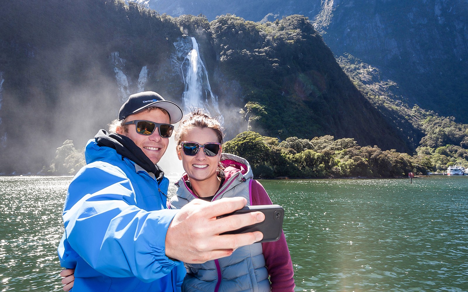 Milford Sound Boutique Small-Boat Cruise