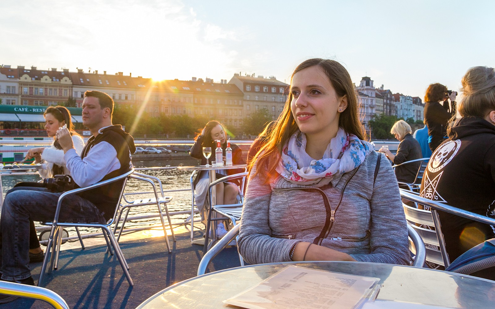 1-Hour Panoramic Sightseeing Cruise in Prague with Online Audio Guide — gallery 2