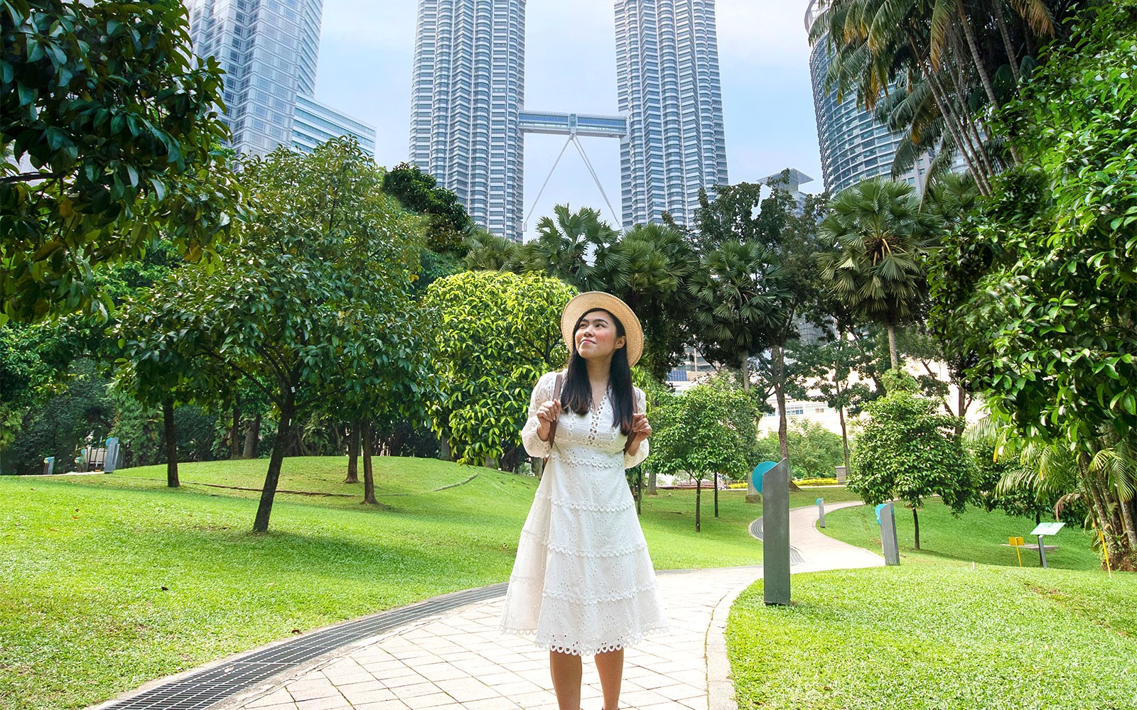 Professional Photoshoot Outside Petronas Towers — gallery 1