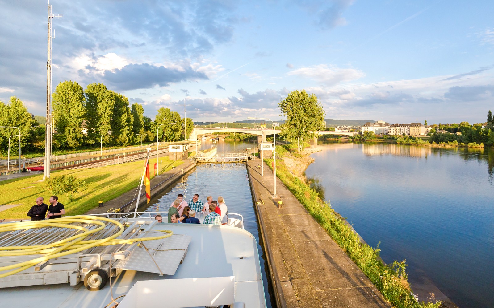 Middle Rhine Valley Castles & Palaces Boat Tour