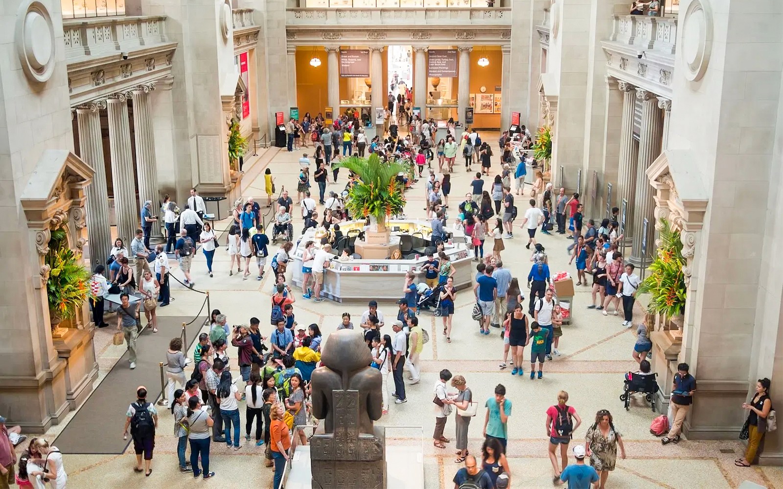 Metropolitan Museum of Art Pre-Orientation Tour with Skip-the-Line Access