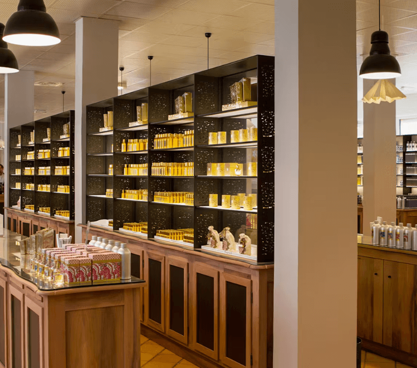 Eze: Fragonard Factory Guided Tour with Perfume Workshop