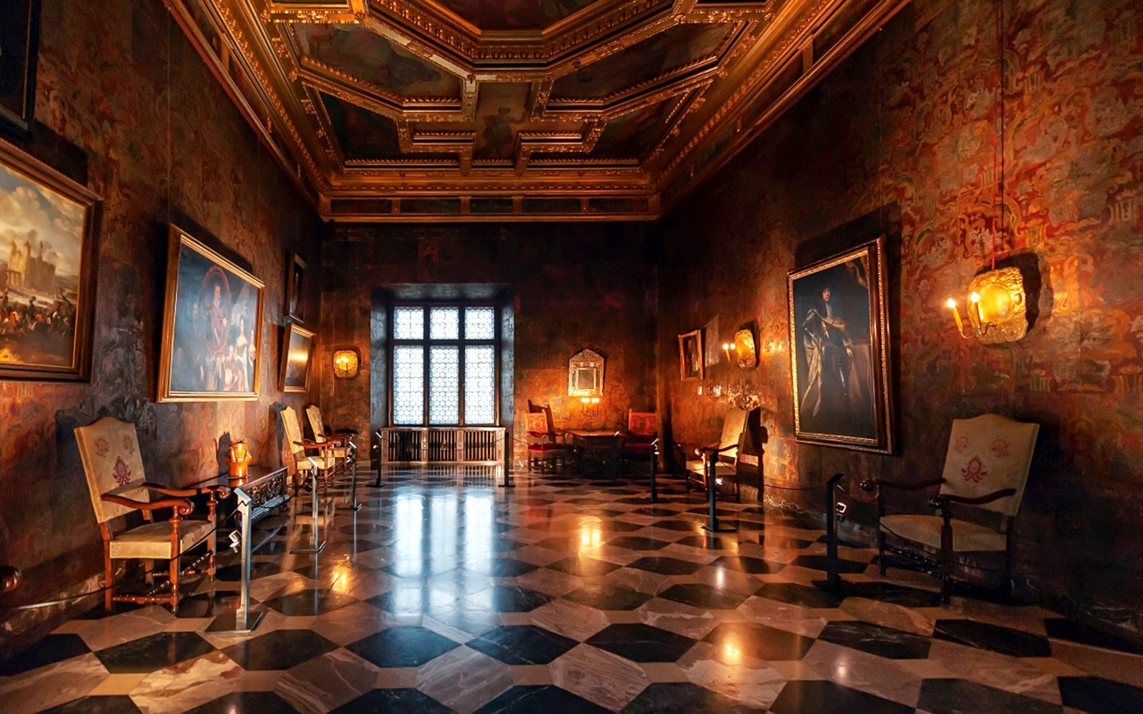 Wawel Castle, Cathedral and Rynek Underground Museum Guided Tour 