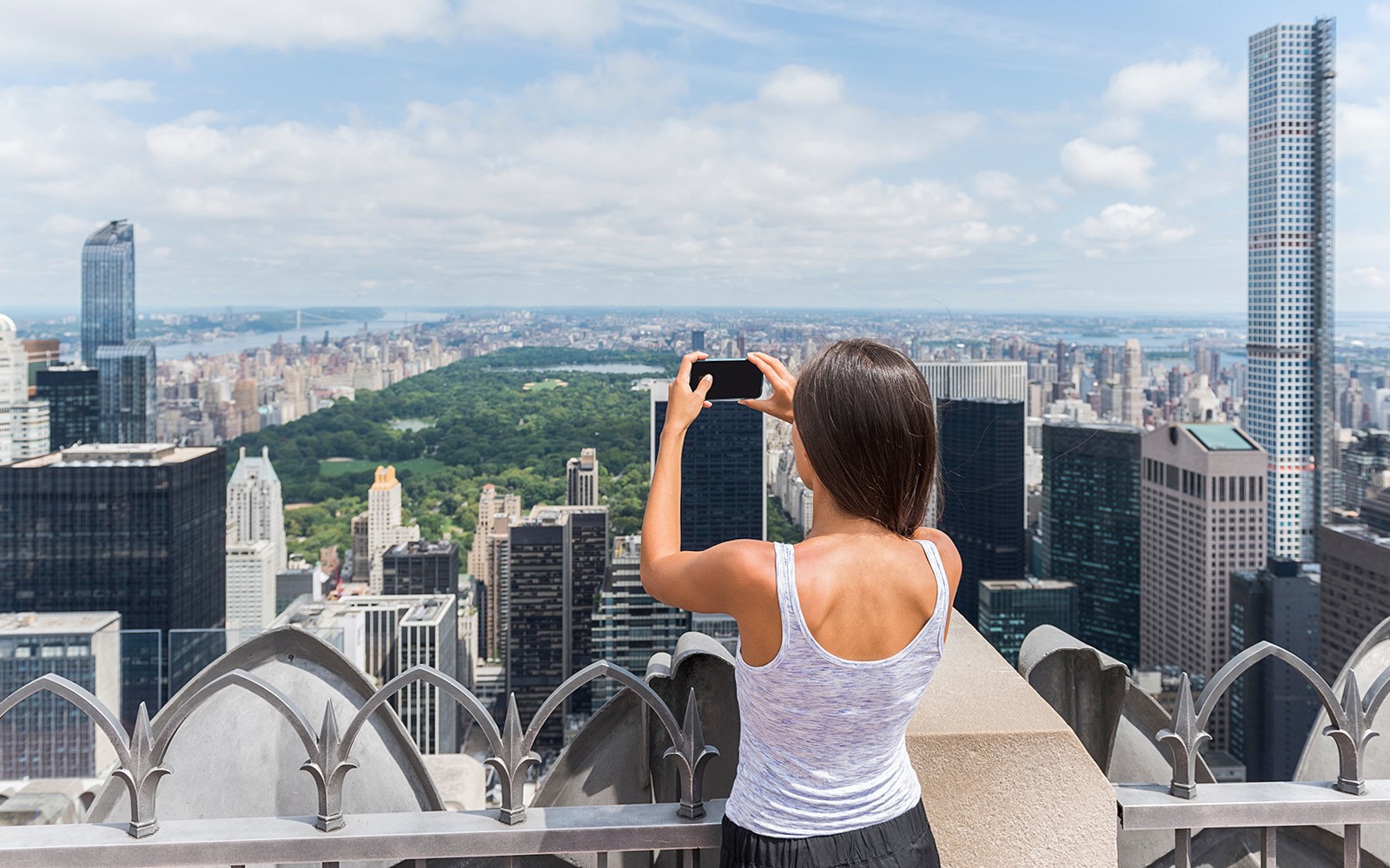 Top of the Rock Observation Deck VIP Pass with the Beam & Skylift Experience