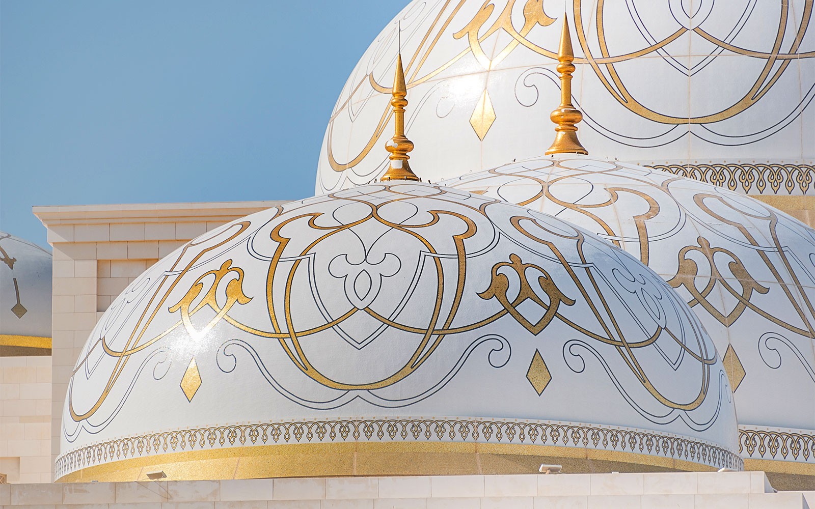 From Dubai: Abu Dhabi Full-Day City Tour with Qasr Al Watan & Sheikh Zayed Grand Mosque — gallery 4