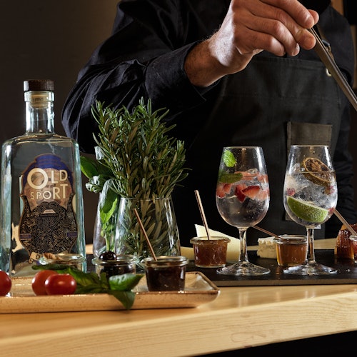 Old Town Athens: Mediterranean Gin Tasting — gallery 2