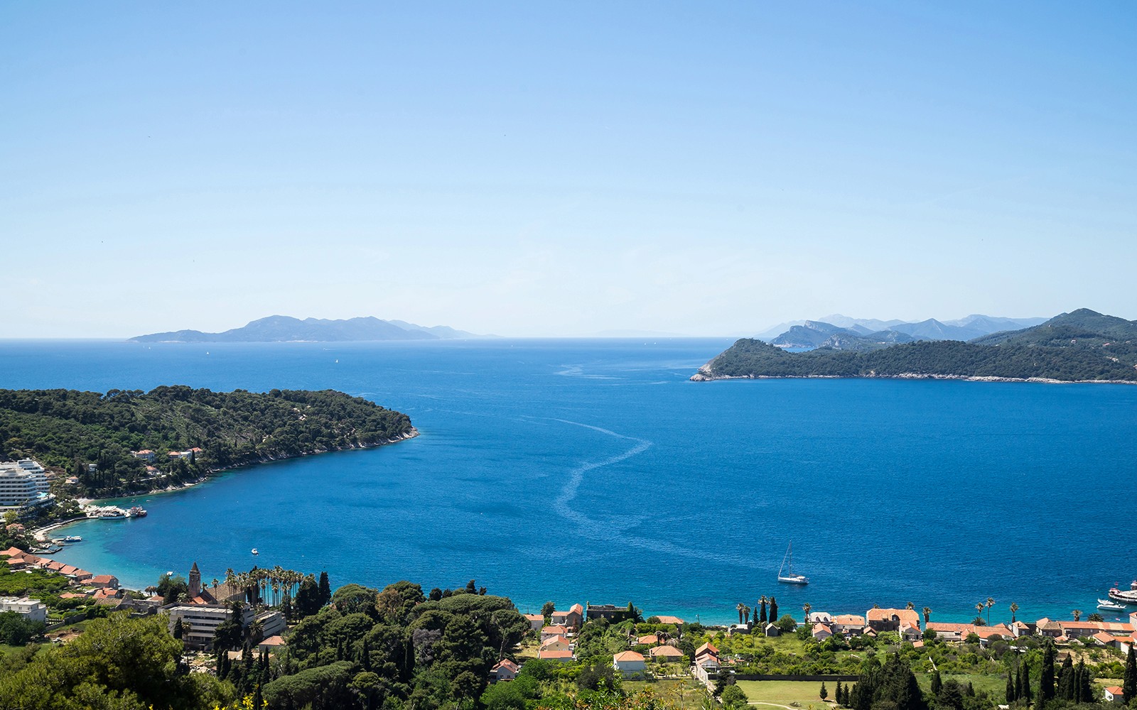 Dubrovnik: Cruise to the Elaphiti Islands with an Open Bar & Lunch — gallery 2