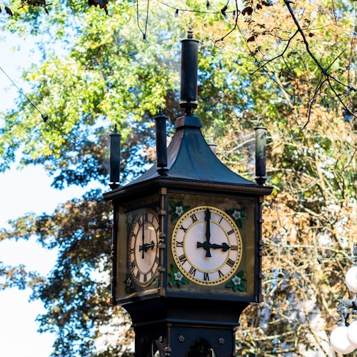 Vancouver: Legendary Gastown Food Tour — gallery 3