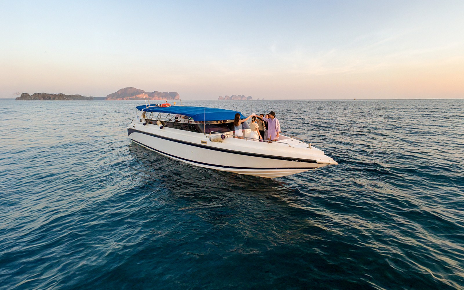 From Phuket: Phi Phi Island, Maya Bay & Bamboo Island Tour by Premium Speedboat with Lunch & Hotel Transfers — gallery 1
