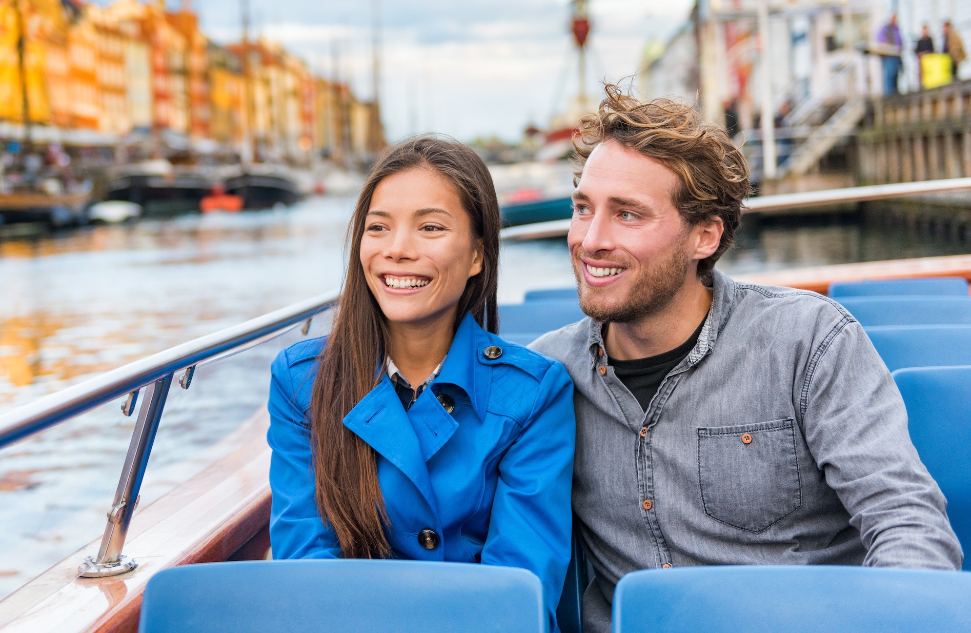 Combo: Copenhagen Hop-on Hop-off Bus Tour + Canal Cruise Tickets