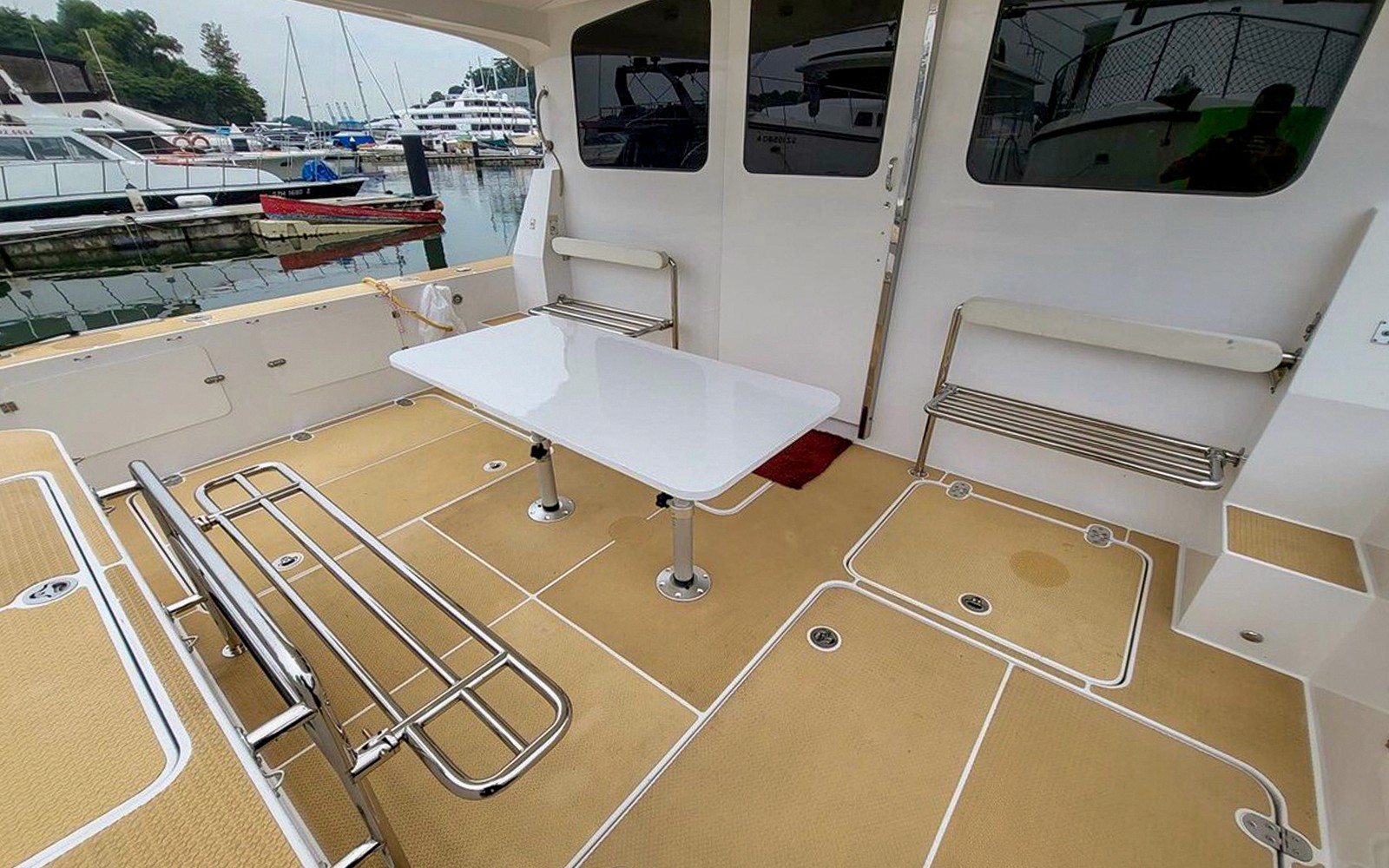Private Yacht Charter in Singapore