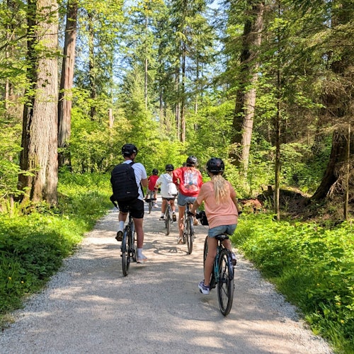 Vancouver: Family Stanley Park Bike Tour — gallery 4