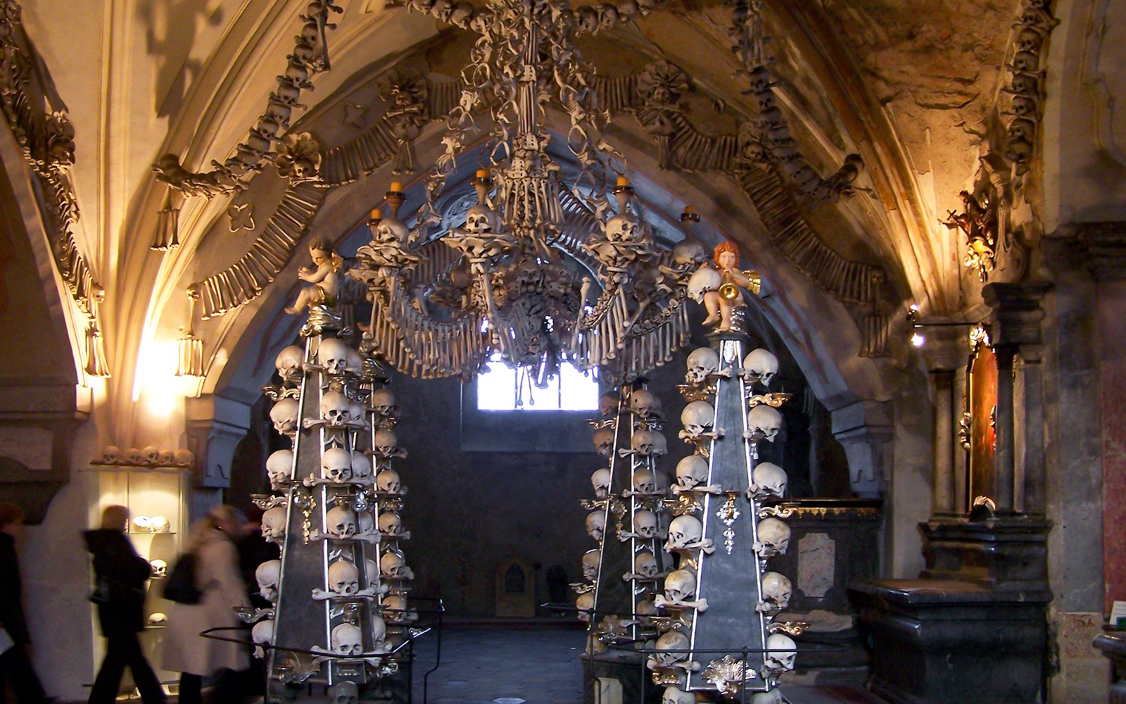 From Prague: Kutná Hora Bone Church & St Barbara's Church Day Trip — gallery 4