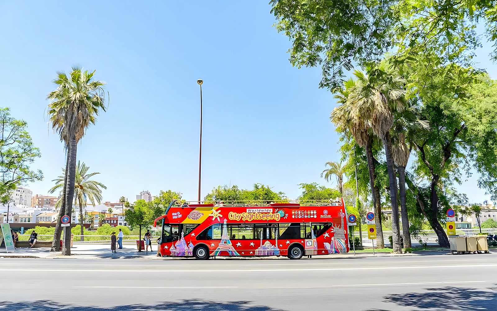 City Sightseeing: Seville Hop-on-Hop-off Bus Tour with Guided Tours and Access to Museums