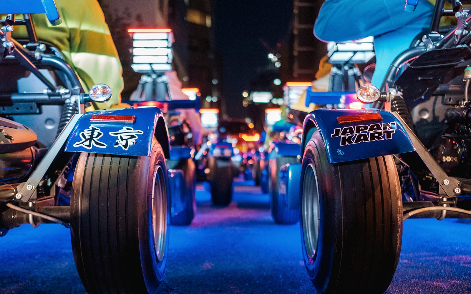 Tokyo: Shibuya & Kabukicho 90-Min Go-Karting Experience by JAPANKART