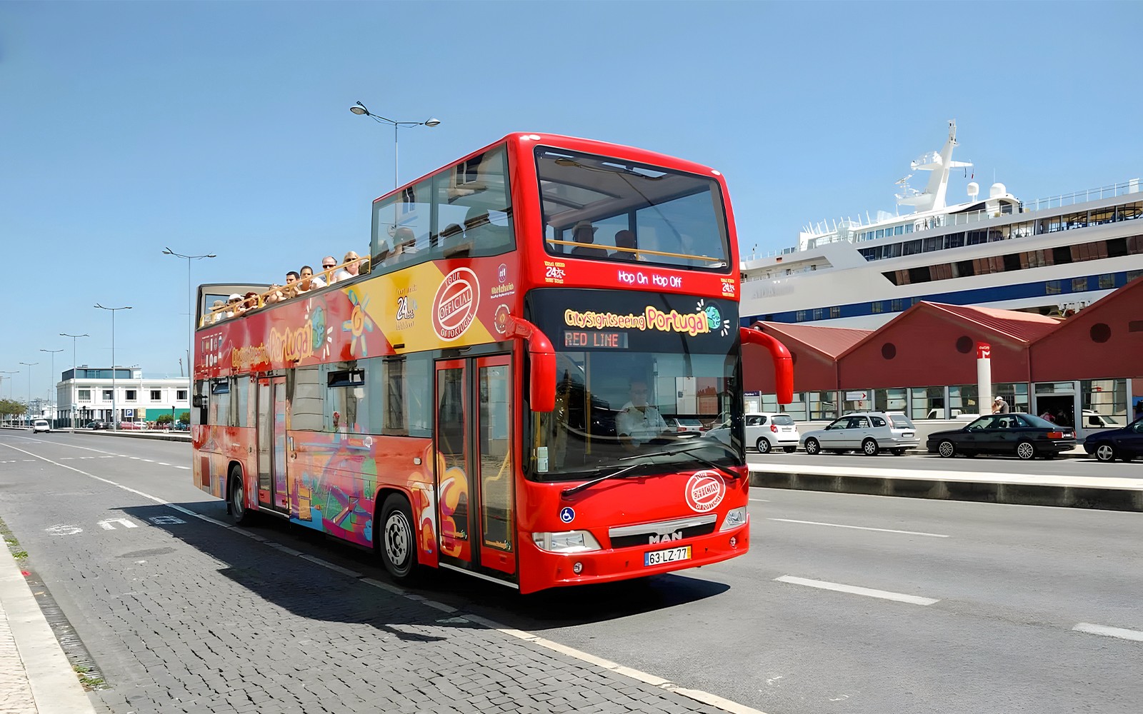 City Sightseeing: Lisbon Hop-on Hop-off Bus Tour with Optional Boat Tour
