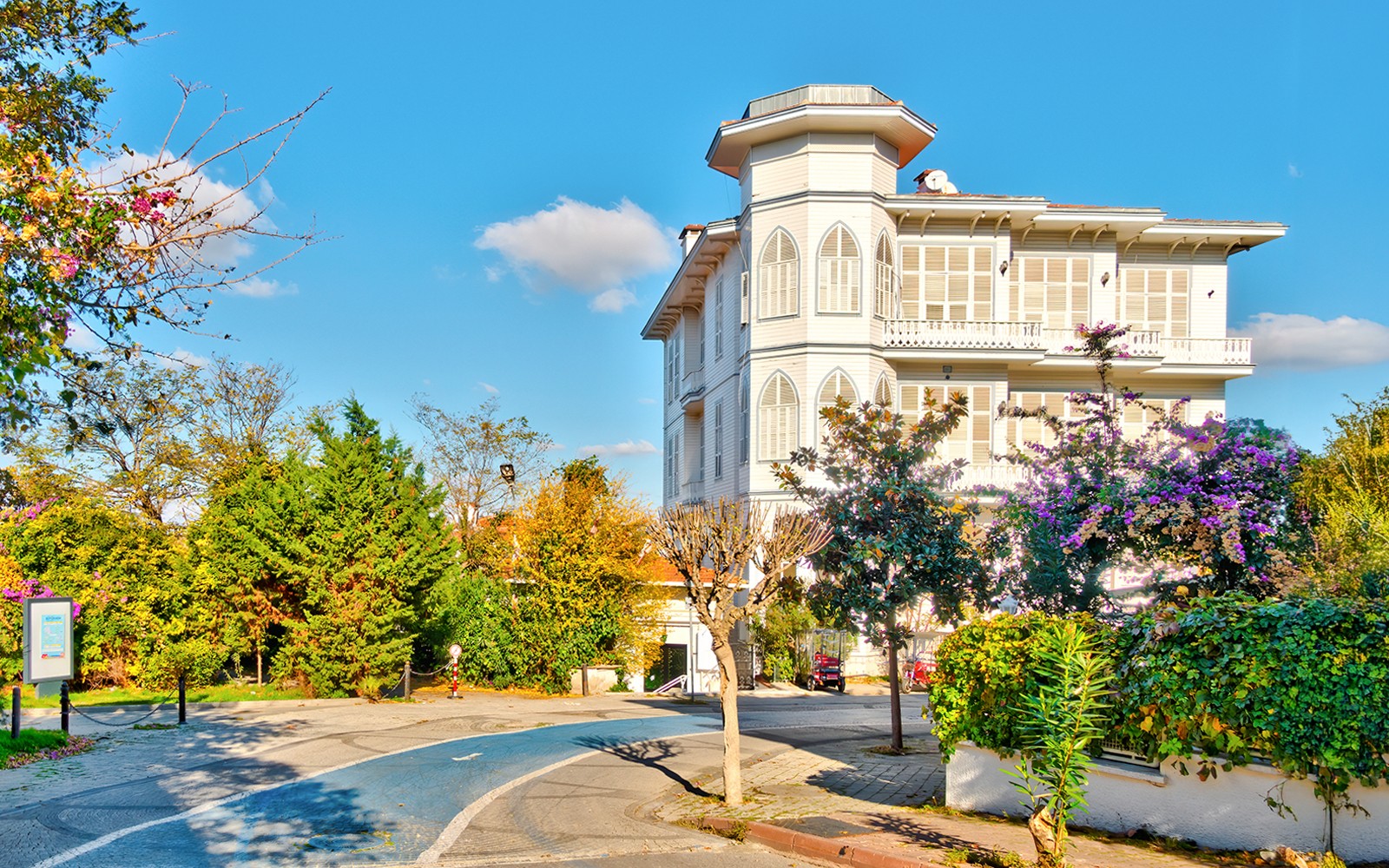 From Istanbul: Full-Day Princes’ Islands Tour to Heybeliada and Buyukada with Transfers — gallery 2