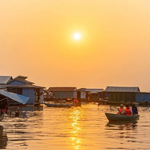 Tonle Sap Floating Village: Sunset Vespa Tour — gallery 4