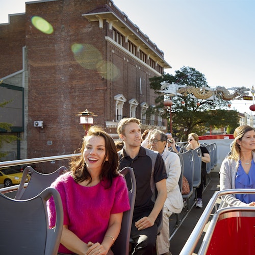 Victoria: 24 or 48-hour Hop-on Hop-off Sightseeing Tour