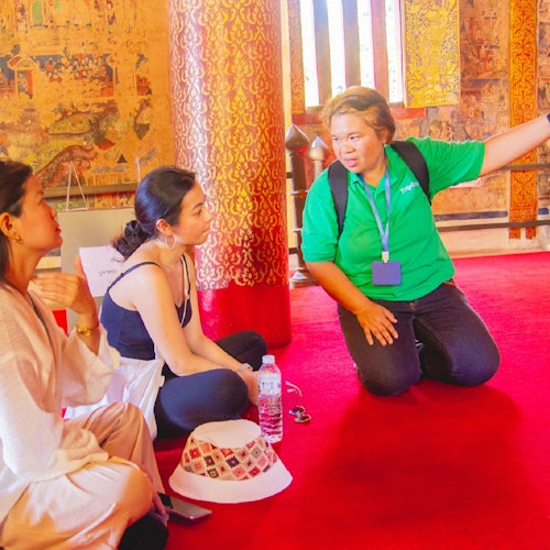 Chiang Mai Old City & Temples Guided Walking Tour – 2 Hours