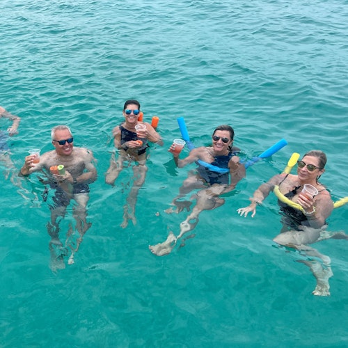 Bahamas: Boat Adventure with Swimming Pigs, Turtles & Snorkeling — gallery 1