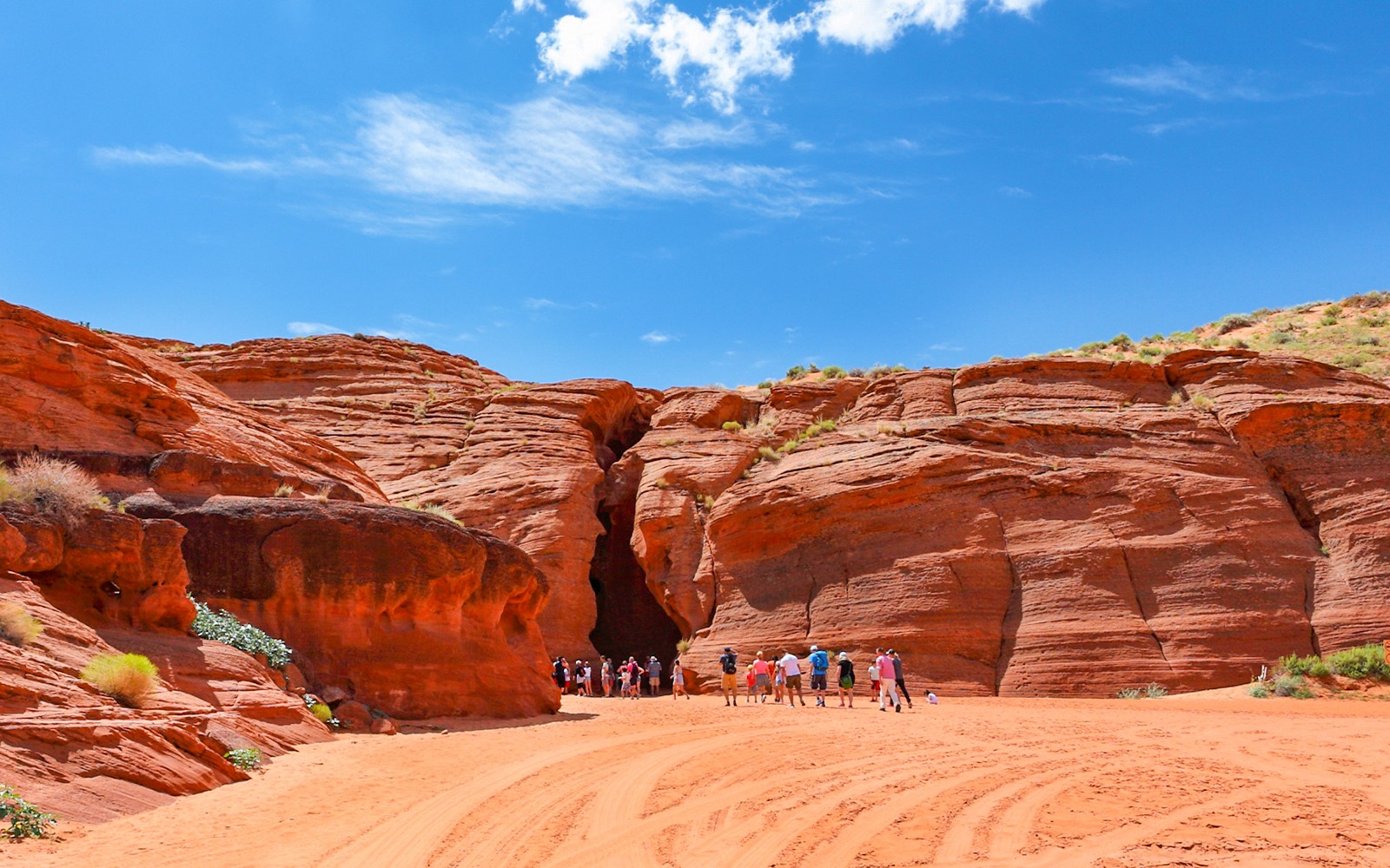 Upper Antelope Canyon Tour with Navajo Guide