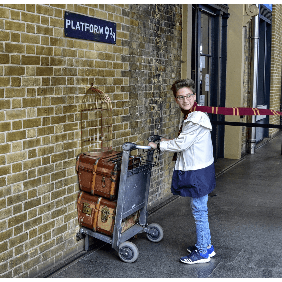 Harry Potter™ Film Locations Walking Tour — mobile