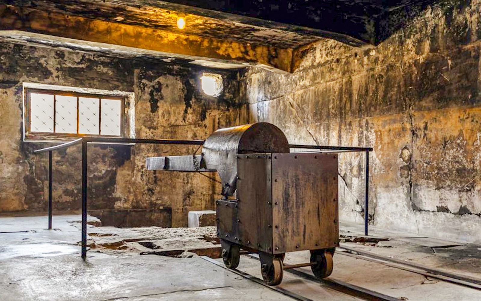 From Krakow: Auschwitz-Birkenau Guided Tour with Transfers — gallery 3