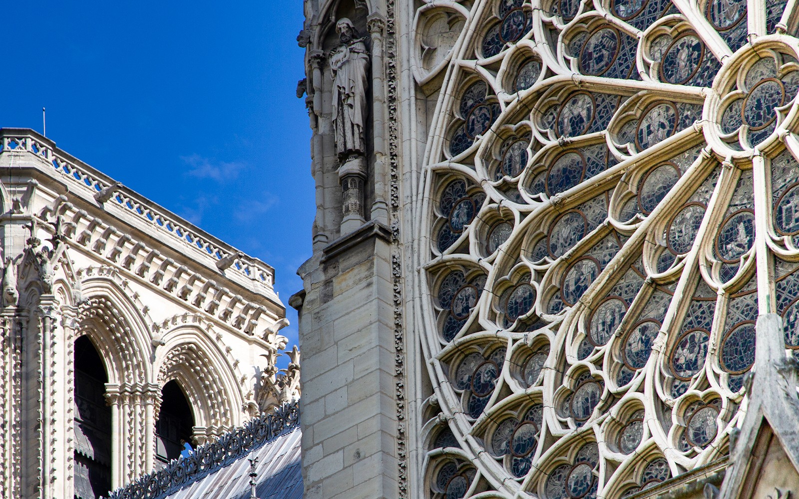 Notre-Dame Exterior Guided Tour with Free Entry — gallery 4
