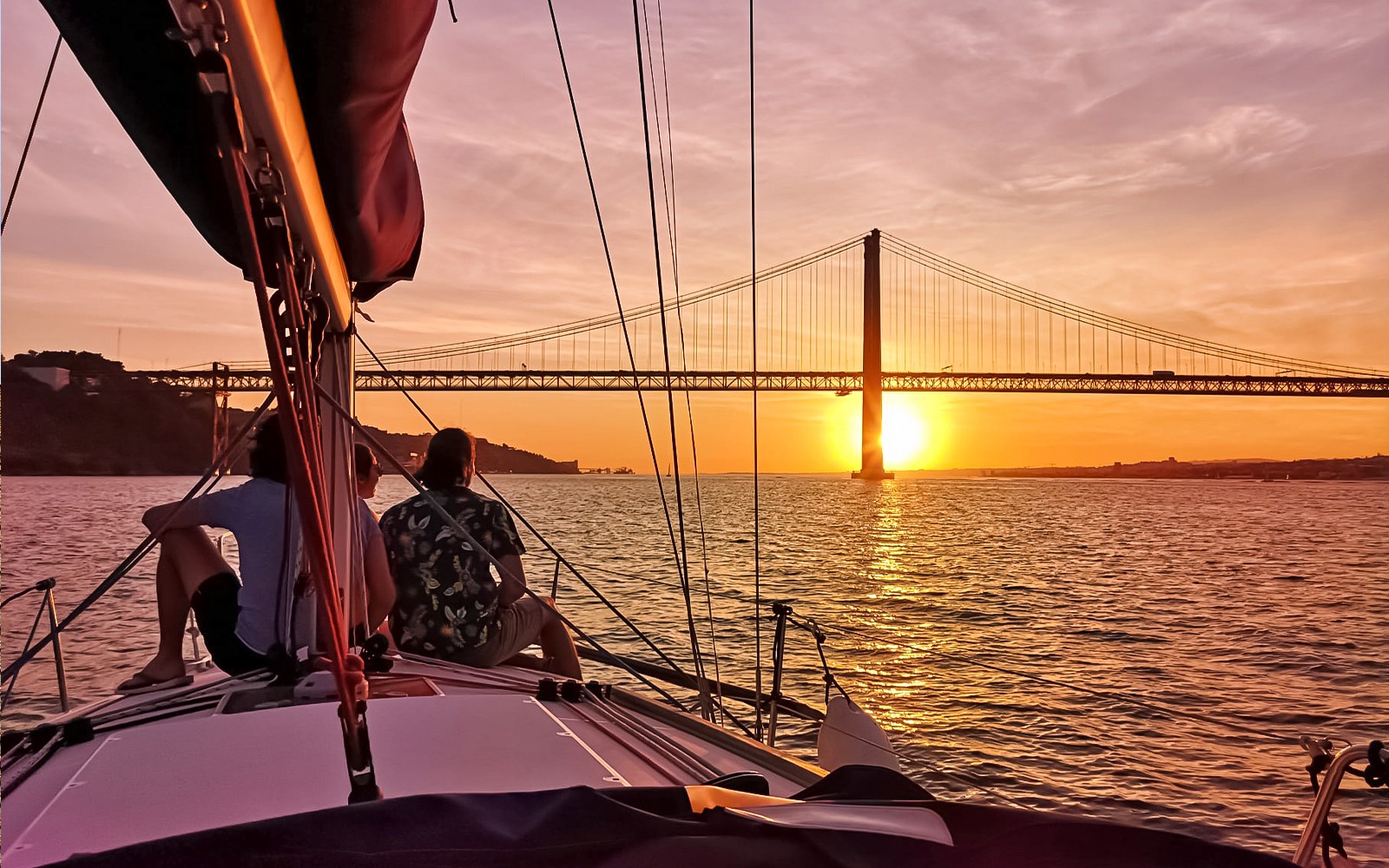 Lisbon Small-Group Sailing Tour on Tagus River