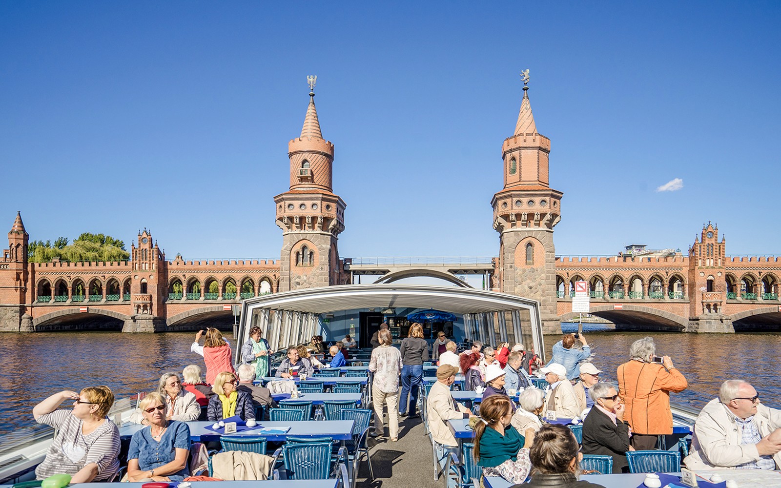 3.25-Hour Spree & Landwehrkanal Boat Tour — gallery 1