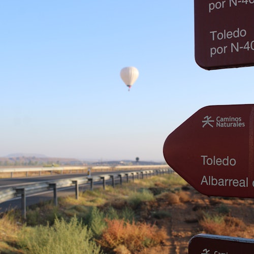 Toledo: Hot Air Balloon Flight with Breakfast and Cava — gallery 1