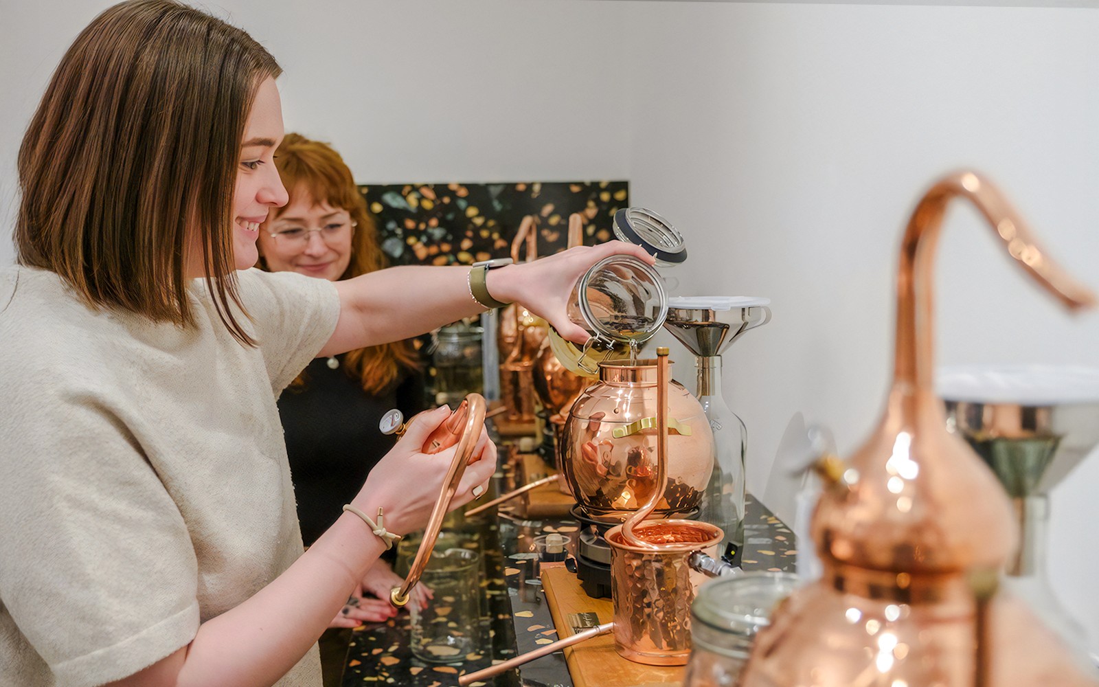 Edinburgh Distillery: Gin Making Experience — portrait